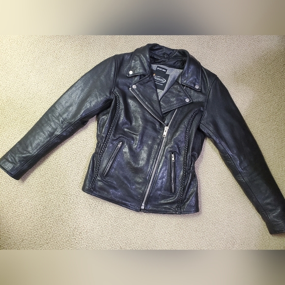 Xelement B8000 leather jacket - Picture 2 of 9